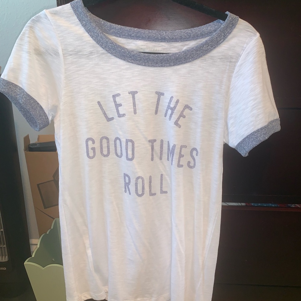 White graphic tee